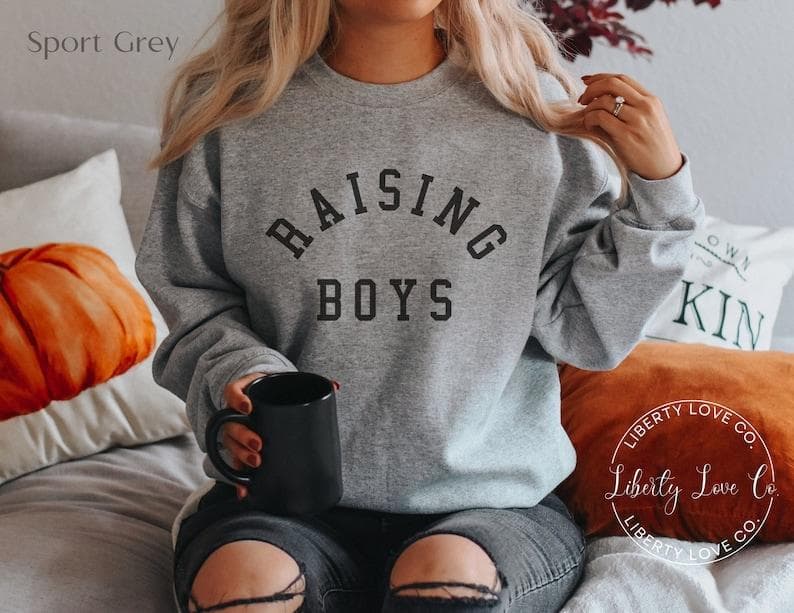 Sudadera, Hoodie y Suéter Boy Mom | Madre de Niños Comfort Colors – image 2, Boy Mom Tee, Boy Mom Merch, Boy Mom Shirt, Boy Mom Sweatshirt, Boy Mom Hoodie, Boy Mom Clothes