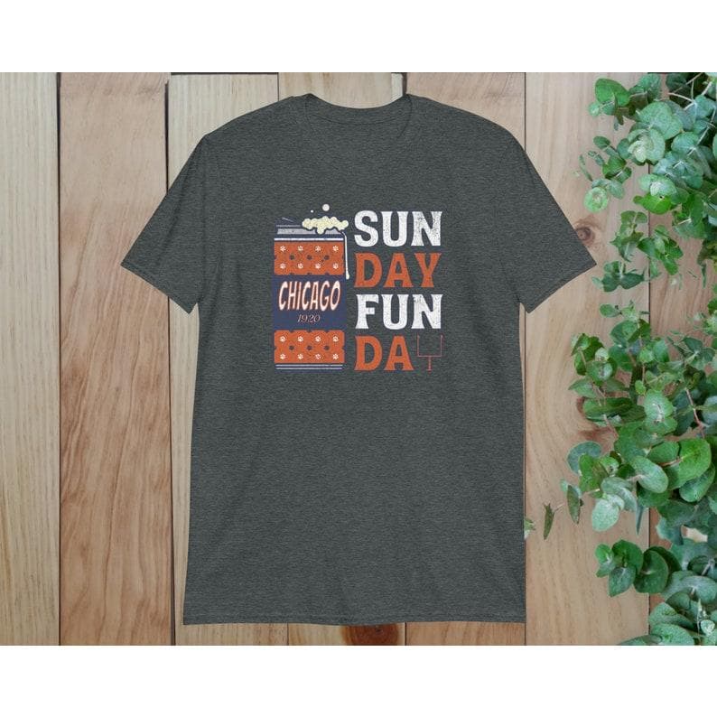 Camiseta Chicago Bear Football | Regalo Vintage para Día de Partido – image 4, Chicago Bears Tee, chicago bears sweatshirts, chicago bears hooded sweatshirt, chicago bears shirt, chicago bears t shirt, chicago bears tee shirts, chicago bears football shirt