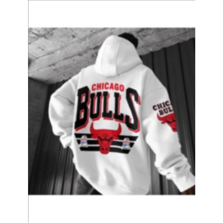Sudadera Chicago Bulls: Regalo para Fan de Baloncesto y Deportes, Unisex – image 2, Chicago Bulls Tee, Chicago Bulls Merch, Chicago Bulls Shirt, Chicago Bulls Sweatshirt, Chicago Bulls Hoodie, Chicago Bulls Clothes