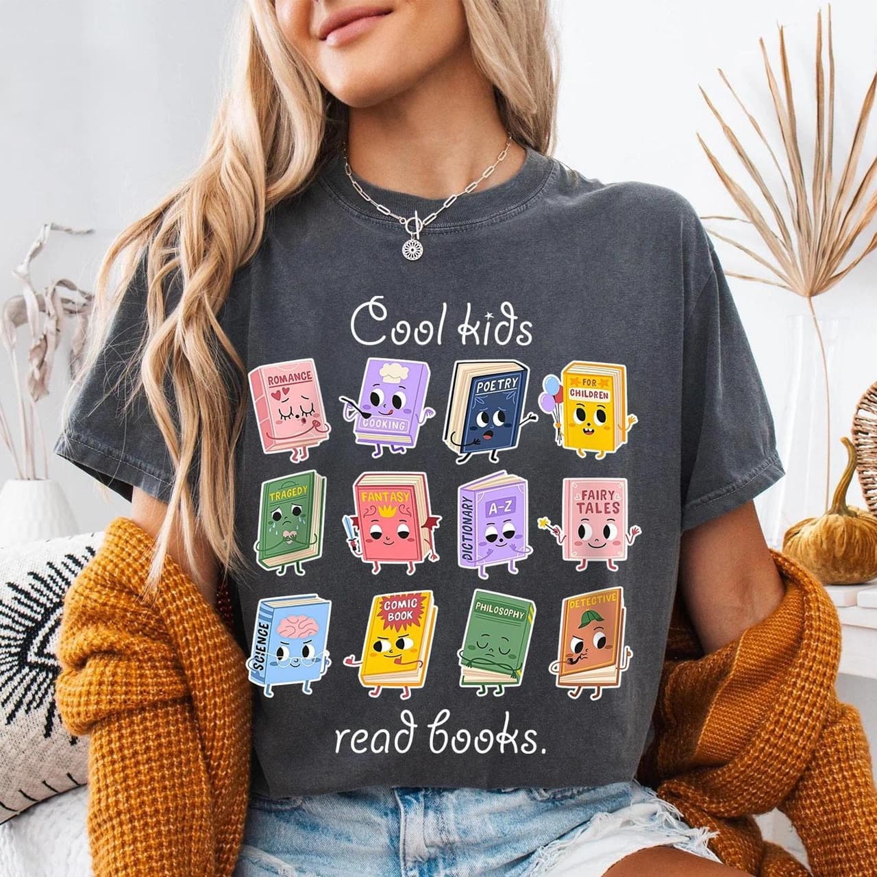 Camiseta Cool Kids Read Books, Bibliotecario, Maestro de Lectura, Regalo – image 1, Cool Kids Read Books Tee, Cool Kids Read Books Merch, Cool Kids Read Books Shirt, Cool Kids Read Books Sweatshirt, Cool Kids Read Books Hoodie, Cool Kids Read Books Clothes