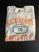 Sudadera Personalizada de Fútbol Americano Universitario para Sábados en la Ciudad 3 small thumbnail