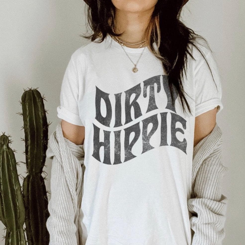 Camiseta Dirty Hippie Boho: Graphic Tee, Sudadera, Comfort Colors – image 1, Dirty Hippie Tee, Dirty Hippie Merch, Dirty Hippie Shirt, Dirty Hippie Sweatshirt, Dirty Hippie Hoodie, Dirty Hippie Clothes