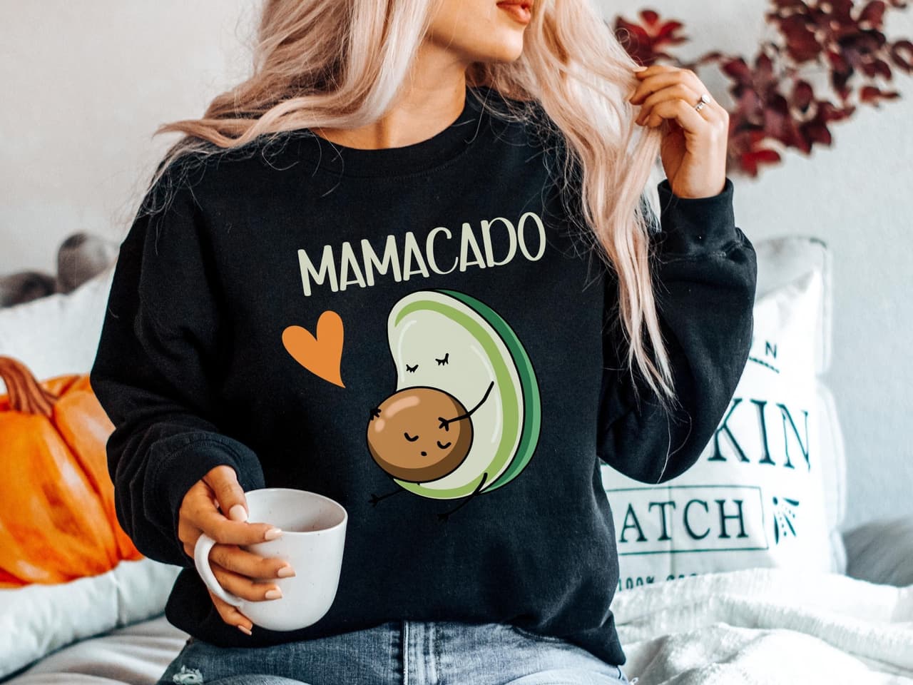 Sudadera de aguacate para anuncio de embarazo de otoño, regalo para mamá primeriza – image 4, Fall Avocado Pregnancy Announcement Tee, Fall Avocado Pregnancy Announcement Merch, Fall Avocado Pregnancy Announcement Shirt, Fall Avocado Pregnancy Announcement Sweatshirt, Fall Avocado Pregnancy Announcement Hoodie, Fall Avocado Pregnancy Announcement Clothes