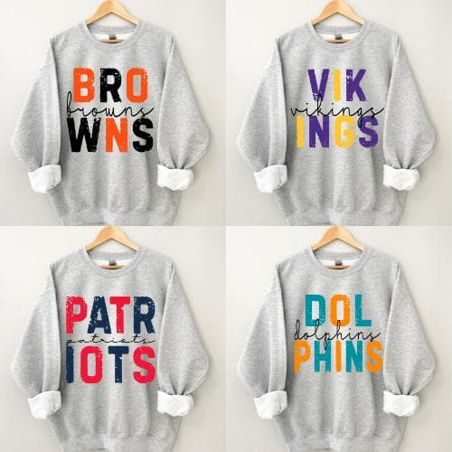 Sudadera Retro Unisex de Fútbol 'First Down All Team Colors' – image 2, NFL Tee, San Francisco 49ers Tee, Dallas Cowboys Tee, Detroit Lions Tee, Kansas City Chiefs Tee, Tampa Bay Buccaneers Tee, Arizona Cardinals Tee