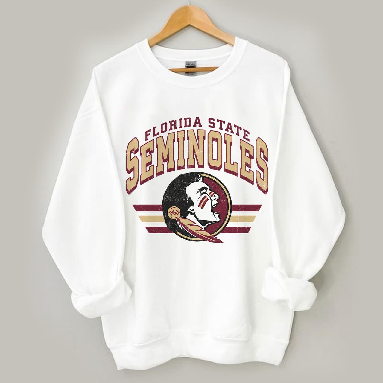 Florida State Seminoles Sudadera Vintage de Fútbol NCAA – Regalo Unisex – image 3, Florida State Seminoles Tee, Florida State Seminoles Merch, Florida State Seminoles Shirt, Florida State Seminoles Sweatshirt, Florida State Seminoles Hoodie, Florida State Seminoles Clothes