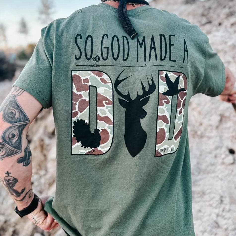 Playera de manga corta God Made a Dad Southernboy - Algodón, Regalo casual – image 1, God Made a Dad Tee, God Made a Dad Merch, God Made a Dad Shirt, God Made a Dad Sweatshirt, God Made a Dad Hoodie, God Made a Dad Clothes