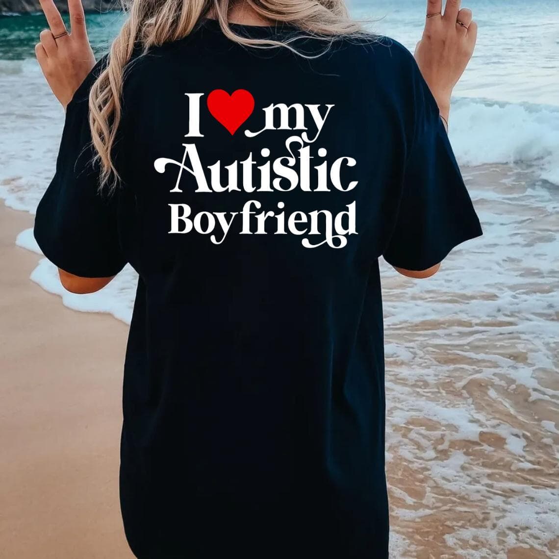 Camiseta I Love My Autistic Boyfriend y Regalos de Pareja: Tee, Sudadera, Hoodie – image 2, Couple Tee, Couple Merch, Couple Shirt, Couple Sweatshirt, Couple Hoodie, Couple Clothes
