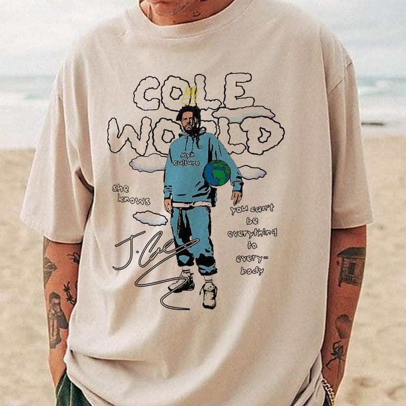 Camiseta Vintage J Cole Dreamville, Mercancía Rap Hip Hop Cole World – image 1, J Cole Dreamville Tee, J Cole Dreamville Merch, J Cole Dreamville Shirt, J Cole Dreamville Sweatshirt, J Cole Dreamville Hoodie, J Cole Dreamville Clothes