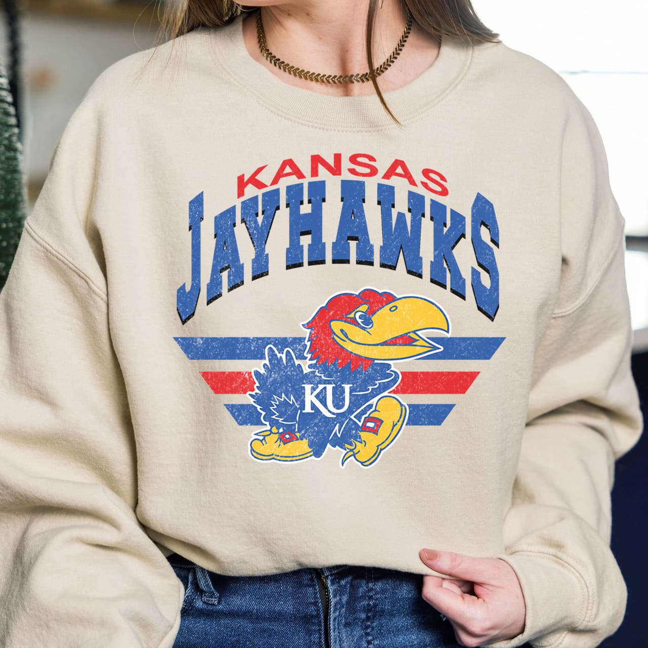 Sudadera Unisex Vintage NCAA Fútbol Algodón Kansas Jayhawks – image 3, Kansas Jayhawks Tee, Kansas Jayhawks Merch, Kansas Jayhawks Shirt, Kansas Jayhawks Sweatshirt, Kansas Jayhawks Hoodie, Kansas Jayhawks Clothes