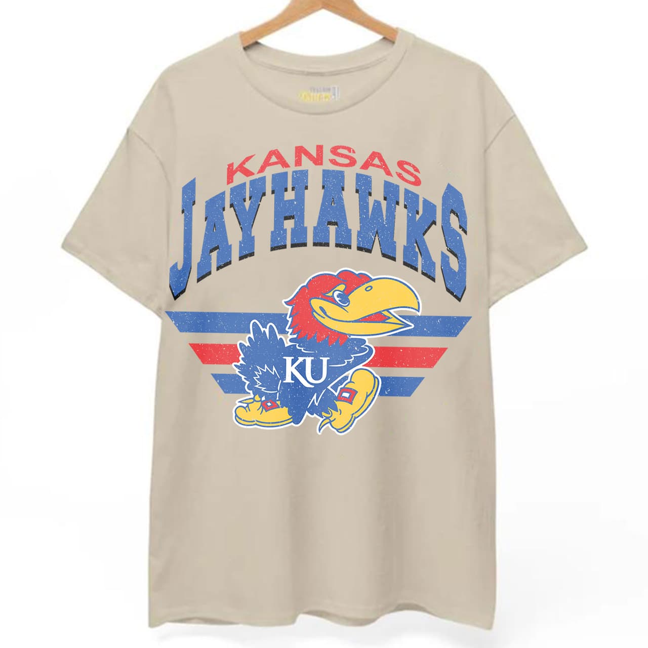 Kansas Jayhawks Vintage NCAA Football Camiseta Unisex para Fan, Sudadera con Capucha y Sudadera – image 4, Kansas Jayhawks Tee, Kansas Jayhawks Merch, Kansas Jayhawks Shirt, Kansas Jayhawks Sweatshirt, Kansas Jayhawks Hoodie, Kansas Jayhawks Clothes