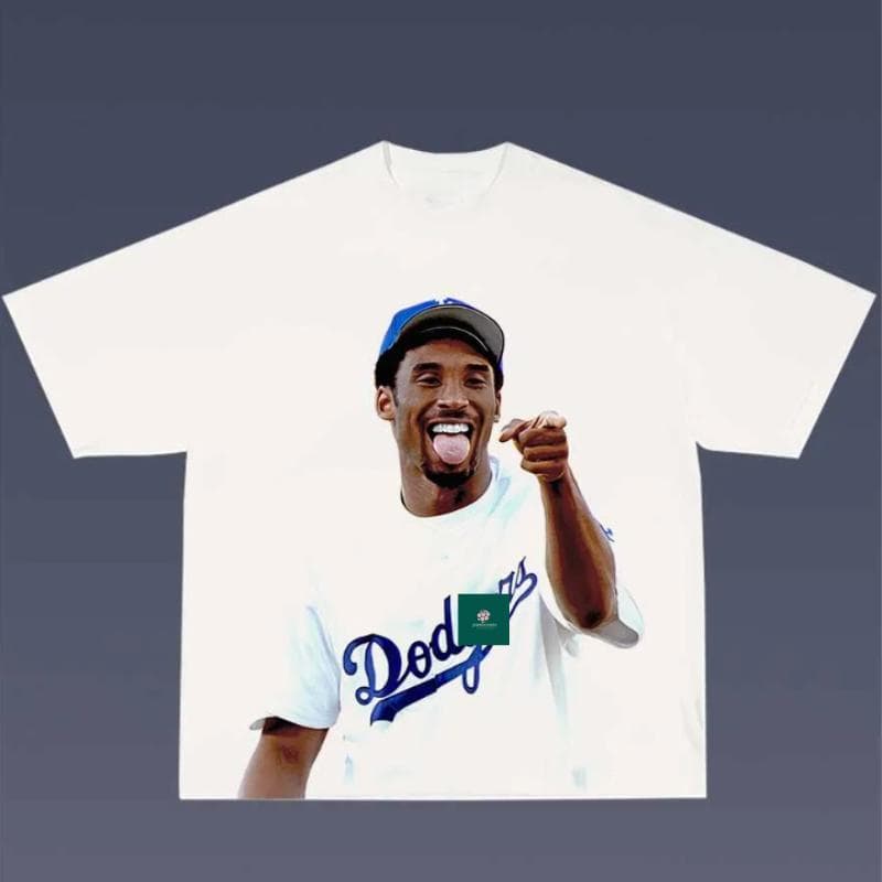 KOBE VINTAGE TEE 11.23, Béisbol Team Camiseta, Dodgerss Béisbol Merch, Graphic Design Tee, Vintage Tees Y2K, Crew Neck Camiseta, Sudadera, Sudadera con capucha – image 1, KOBE BRYANT Tee, KOBE BRYANT Merch, KOBE BRYANT Shirt, KOBE BRYANT Sweatshirt, KOBE BRYANT Hoodie, KOBE BRYANT Clothes