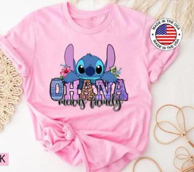 Lilo & Stitch Ohana Significa Familia Camiseta | Sudadera con Capucha | Sudadera Regalo – image 1, Lilo Stitch Ohana Tee, Lilo Stitch Ohana Merch, Lilo Stitch Ohana Shirt, Lilo Stitch Ohana Sweatshirt, Lilo Stitch Ohana Hoodie, Lilo Stitch Ohana Clothes