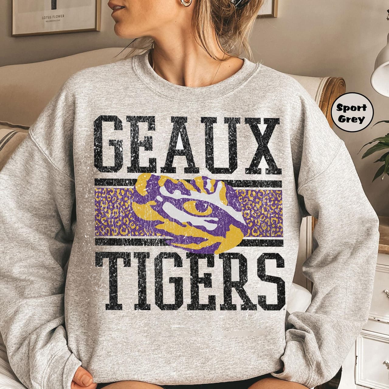 LSU Tigers Geaux Tigers Sudadera Vintage NCAA Crewneck – image 1, LSU Tigers Tee, LSU Tigers Merch, LSU Tigers Shirt, LSU Tigers Sweatshirt, LSU Tigers Hoodie, LSU Tigers Clothes