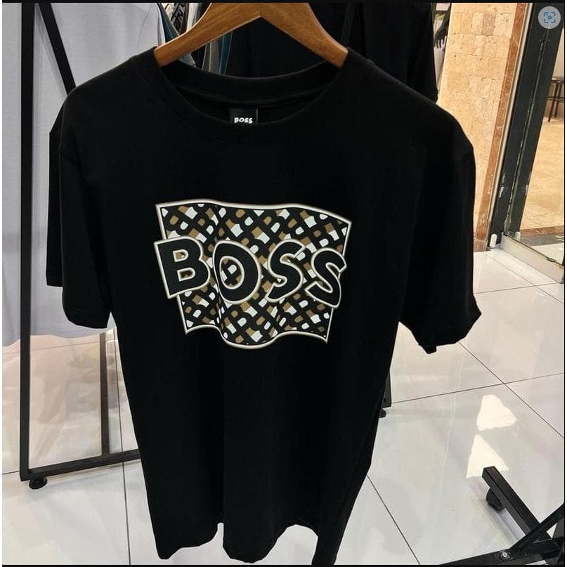 Men's T-Shirt, Sweatshirt, Hoodie: Casual, Streetwear, Y2K, Comfort Colors – image 1, Luxury Tee, Luxury Merch, Luxury Shirt, Luxury Sweatshirt, Luxury Hoodie, Luxury Clothes