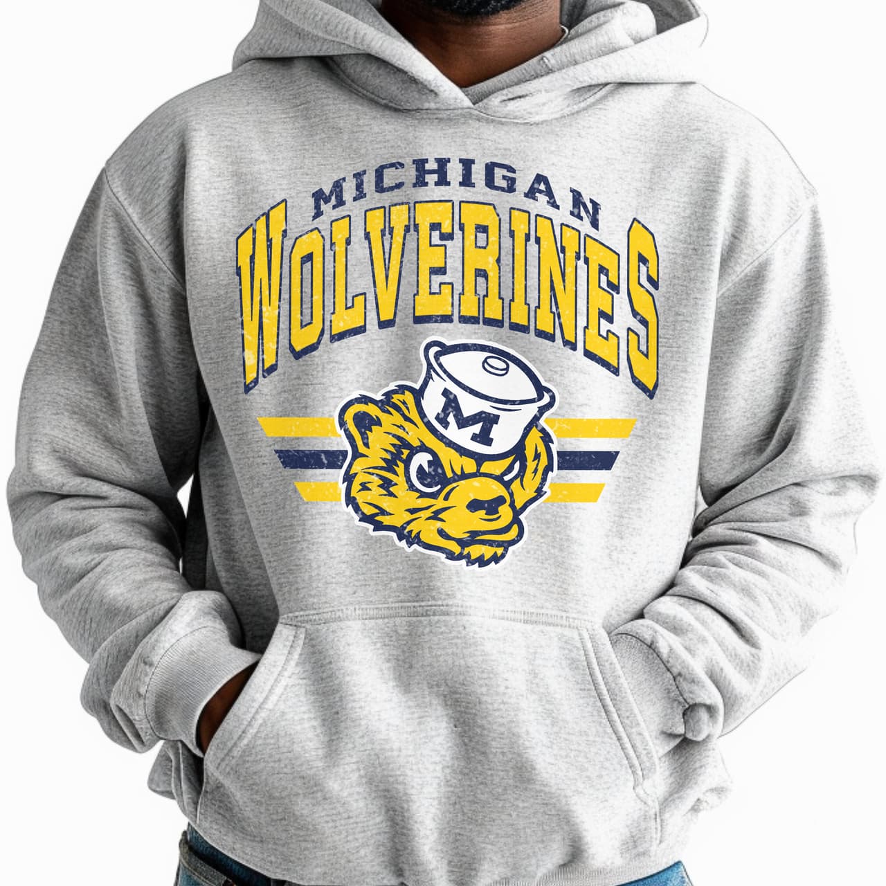 Michigan Wolverines Vintage Sudadera con Capucha NCAA Football - Regalo Unisex para Fan – image 1, Michigan Wolverines Tee, Michigan Wolverines Merch, Michigan Wolverines Shirt, Michigan Wolverines Sweatshirt, Michigan Wolverines Hoodie, Michigan Wolverines Clothes