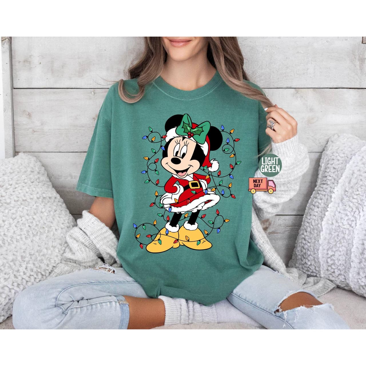 Mickkey Minniie Mouse Camisetas de Navidad y Fiesta para Parejas, Regalo – image 4, disney shirt, cameron boyce merch, disney shirts for women, disney tee shirts womens, womens disney tee, disney family shirts, disney t shirts family