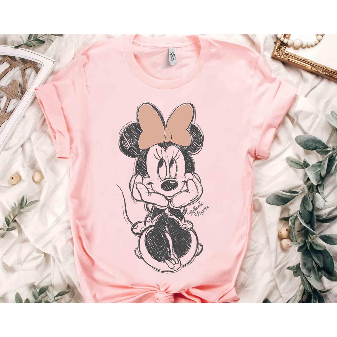 Minnie Mouse Vintage Sketch T-Shirt, Mickey Friends Magic Kingdom Gift – image 3, Mickey Tee, Mickey Merch, Mickey Shirt, Mickey Sweatshirt, Mickey Hoodie, Mickey Clothes
