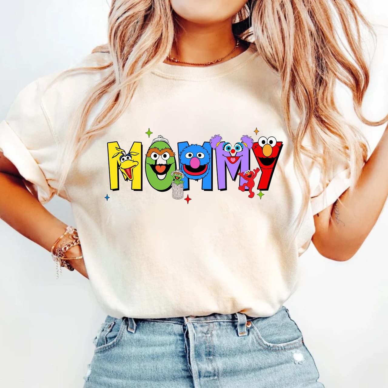 Camisetas y Sudaderas Familiares a Juego de Cumpleaños Mommy Sesame Street – image 1, Mommy Tee, Mommy Merch, Mommy Shirt, Mommy Sweatshirt, Mommy Hoodie, Mommy Clothes