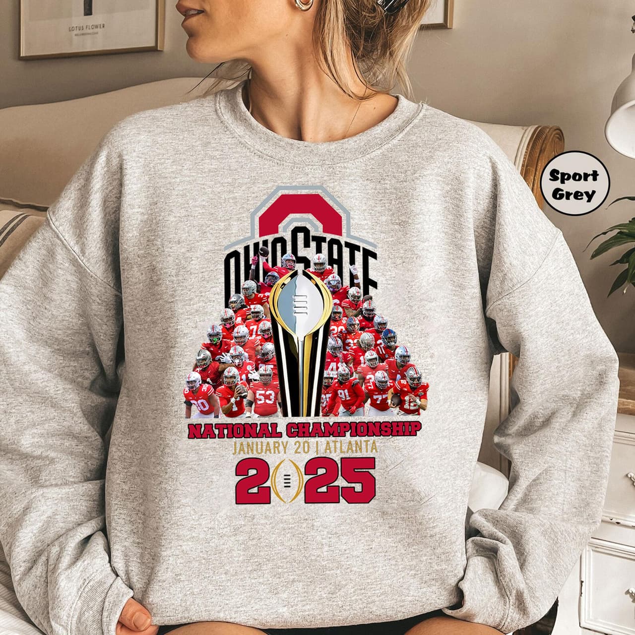 Camiseta Ohio State Buckeyes 2025 NCAA Fútbol Campeones Nacionales – image 3, Ohio State Buckeyes Tee, ohio state buckeyes shirt, ohio state buckeyes tshirt, ohio state buckeyes sweatshirt, ohio state buckeyes hoodie