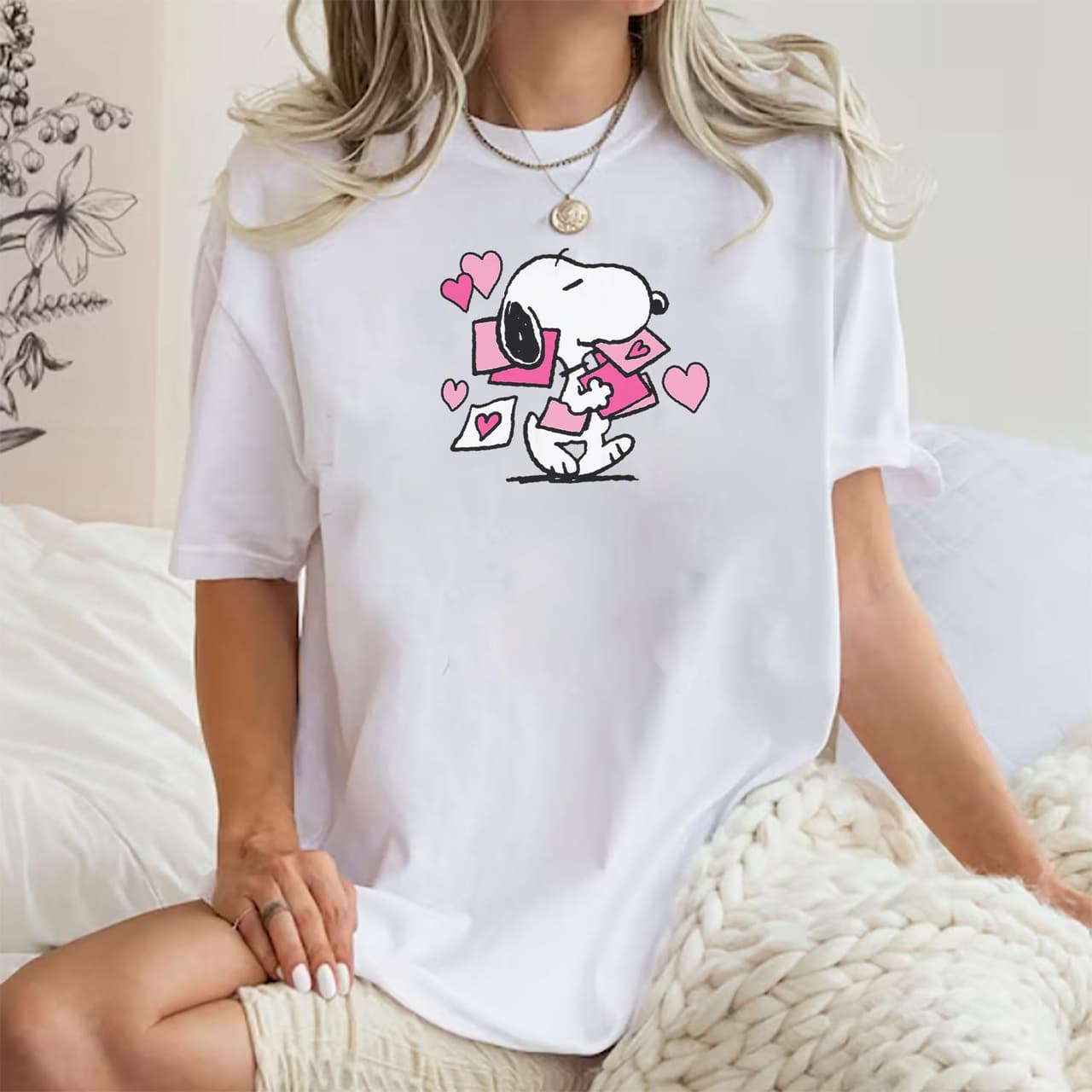 Snoopy Día de San Valentín Amor Corazones Patas Sudadera y Hoodie Regalo – image 3, Snoopy Tee, Snoopy Merch, Snoopy Shirt, Snoopy Sweatshirt, Snoopy Hoodie, Snoopy Clothes