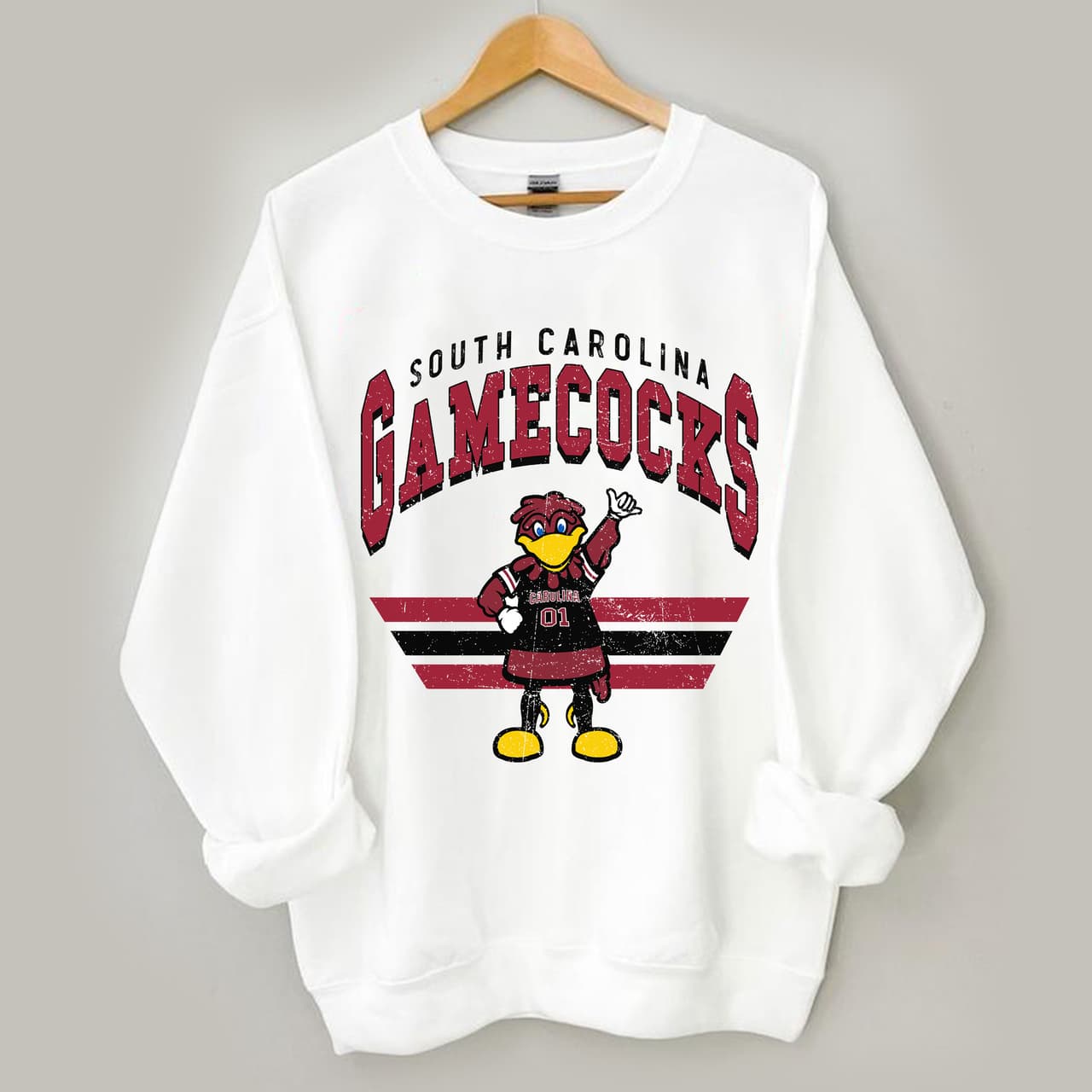 Sudadera Unisex Vintage South Carolina Gamecocks NCAA Football – image 3, South Carolina Gamecocks Tee, South Carolina Gamecocks Merch, South Carolina Gamecocks Shirt, South Carolina Gamecocks Sweatshirt, South Carolina Gamecocks Hoodie, South Carolina Gamecocks Clothes