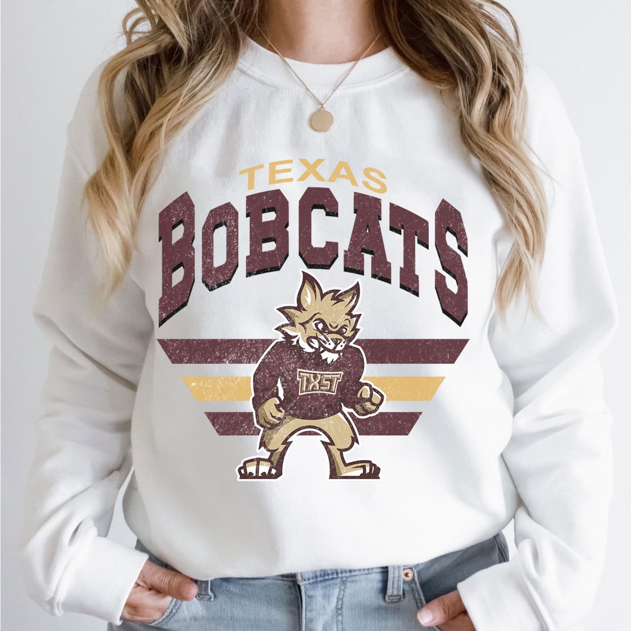 Sudadera Vintage NCAA de Fútbol Texas State Bobcats - Unisex Algodón – image 2, Texas State Bobcats Tee, Texas State Bobcats Merch, Texas State Bobcats Shirt, Texas State Bobcats Sweatshirt, Texas State Bobcats Hoodie, Texas State Bobcats Clothes