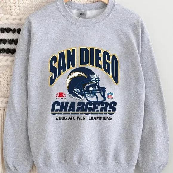 Sudadera Unisex de Fútbol de San Diego de los años 90 PM – image 3, San Diego Tee, San Diego Merch, San Diego Shirt, San Diego Sweatshirt, San Diego Hoodie, San Diego Clothes