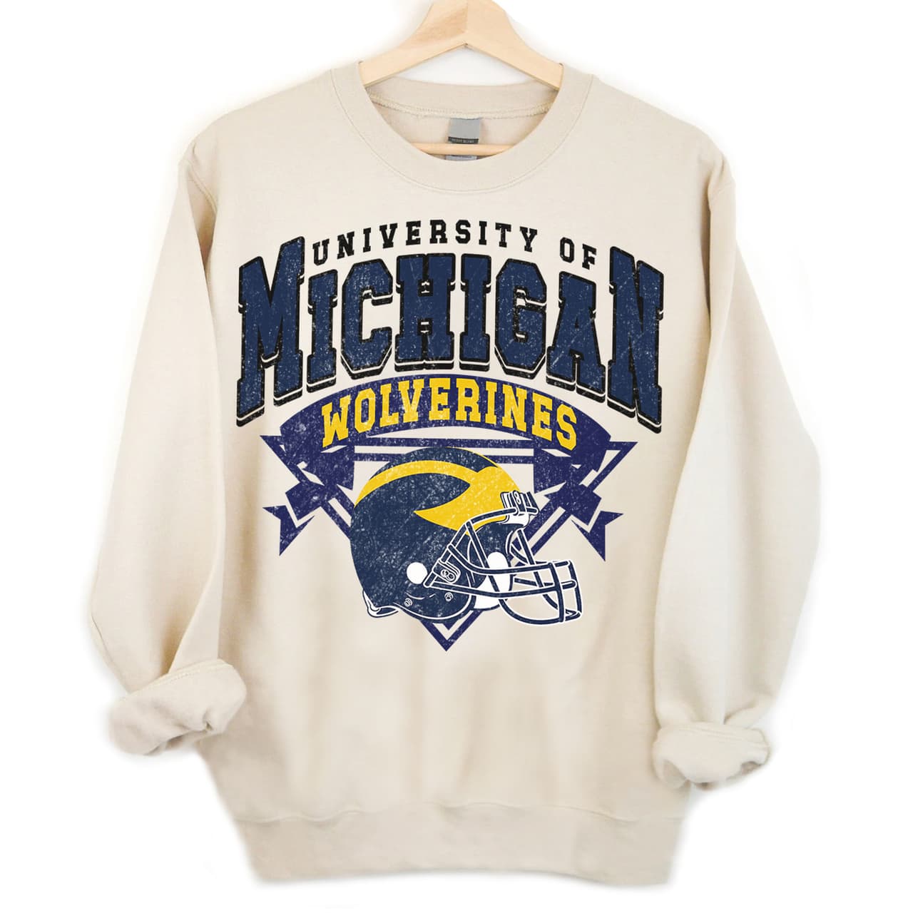 Unisex Michigan Wolverines Vintage NCAA Fútbol Ropa – image 2, Michigan Wolverines Tee, michigan wolverines shirt, michigan wolverines sweatshirt, michigan wolverines hoodie