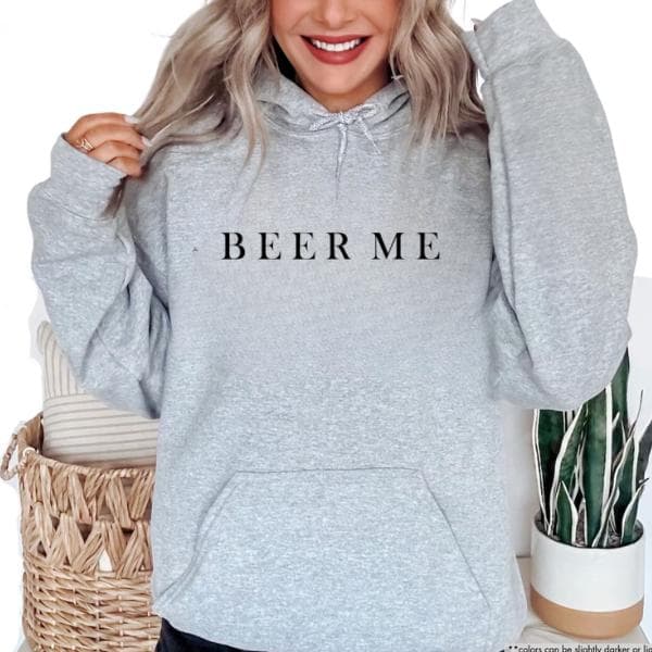 Sudadera, Camiseta y Hoodie Unisex Minimalista para Beber Beer Me – image 3, Beer Me Tee, Beer Me Merch, Beer Me Shirt, Beer Me Sweatshirt, Beer Me Hoodie, Beer Me Clothes