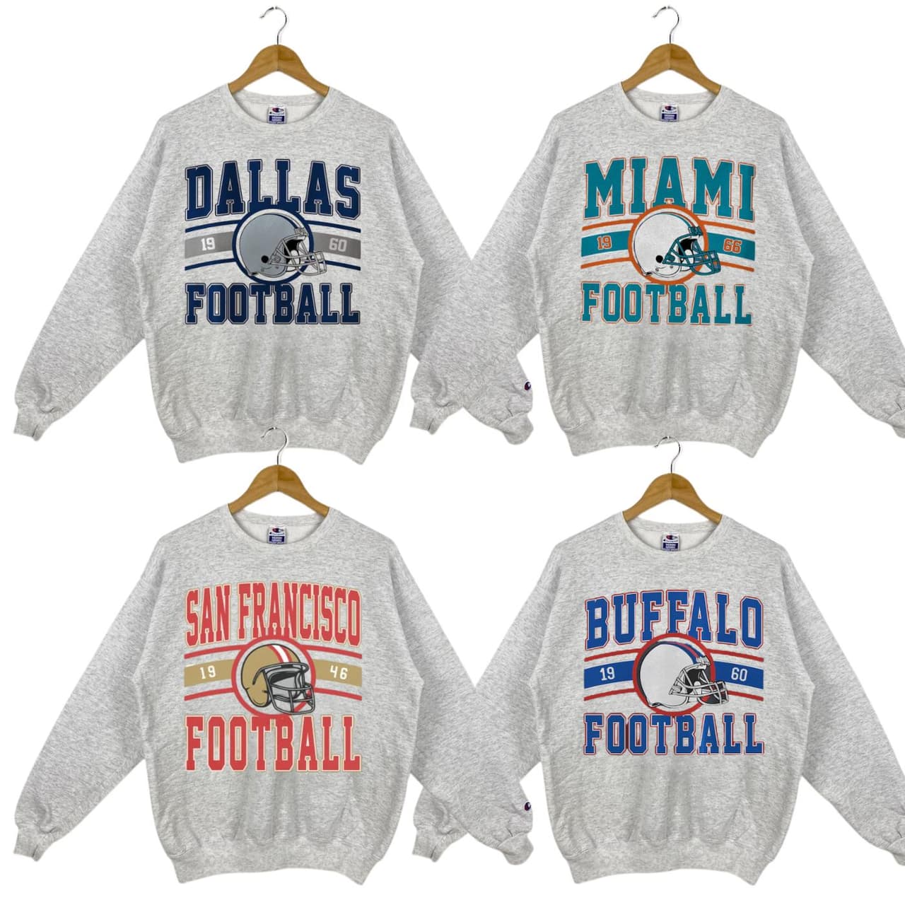 Vintage Todos los Equipos Fútbol Americano Sudadera, Big Words Logo and Gráfica Camisetas for Fútbol Americano Fans, Unisex Hoodie – image 1, NFL Tee, San Francisco 49ers Tee, Dallas Cowboys Tee, Detroit Lions Tee, Kansas City Chiefs Tee, Tampa Bay Buccaneers Tee, Arizona Cardinals Tee