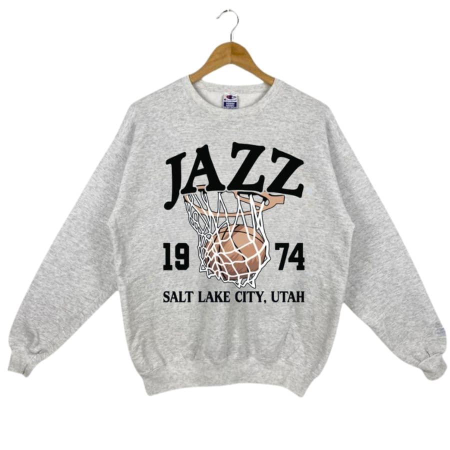 Vintage Basketball Sweatshirt, Basketball all Team Sweatshirt Collection, Gift Fans, For Women, For Men. – image 2, NBA Tee, Los Angeles Lakers Tee, Golden State Warriors Tee, Chicago Bulls Tee, Cleveland Cavaliers Tee, Boston Celtics Tee, Miami Heat Tee