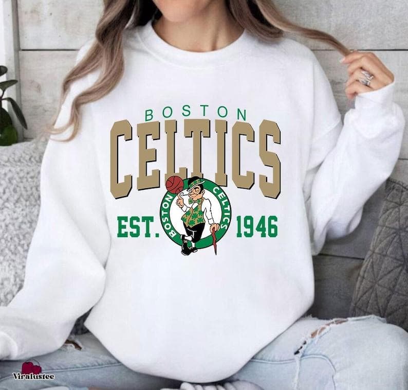 Sudadera Vintage Boston Celtics 1946 Baloncesto Retro 90s – image 4, Boston Celtics Tee, Boston Celtics Merch, Boston Celtics Shirt, Boston Celtics Sweatshirt, Boston Celtics Hoodie, Boston Celtics Clothes