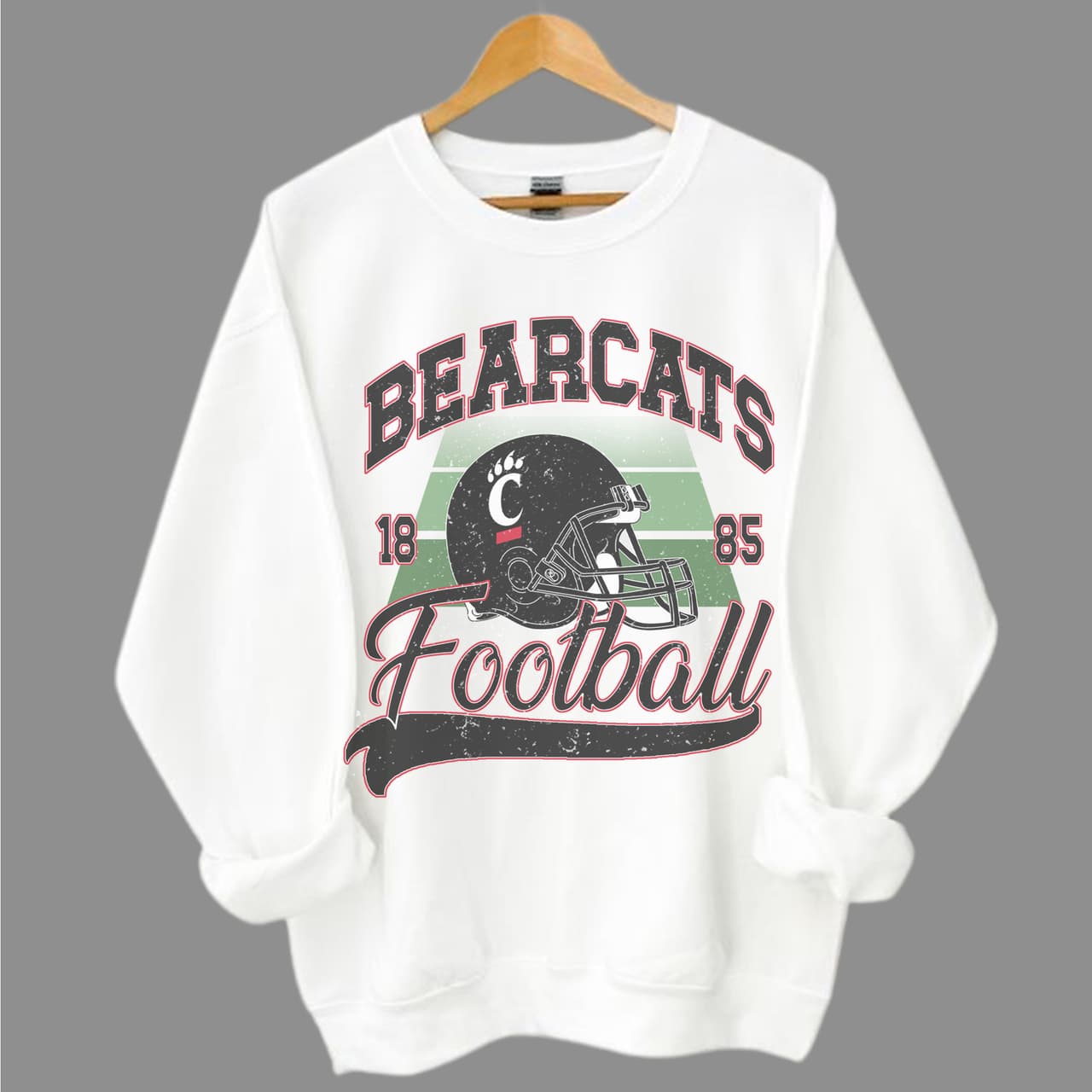 Sudadera Unisex Vintage Cincinnati Bearcats NCAA Fútbol Americano – image 3, Cincinnati Bearcats Tee, Cincinnati Bearcats Merch, Cincinnati Bearcats Shirt, Cincinnati Bearcats Sweatshirt, Cincinnati Bearcats Hoodie, Cincinnati Bearcats Clothes
