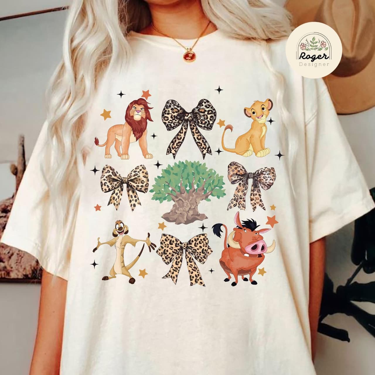 Vintage Coquette Bows The Liiiion Kiiing Camiseta Leopardo - Vacaciones Salvajes – image 1, The Lion King Leopard Tee, The Lion King Leopard Merch, The Lion King Leopard Shirt, The Lion King Leopard Sweatshirt, The Lion King Leopard Hoodie, The Lion King Leopard Clothes