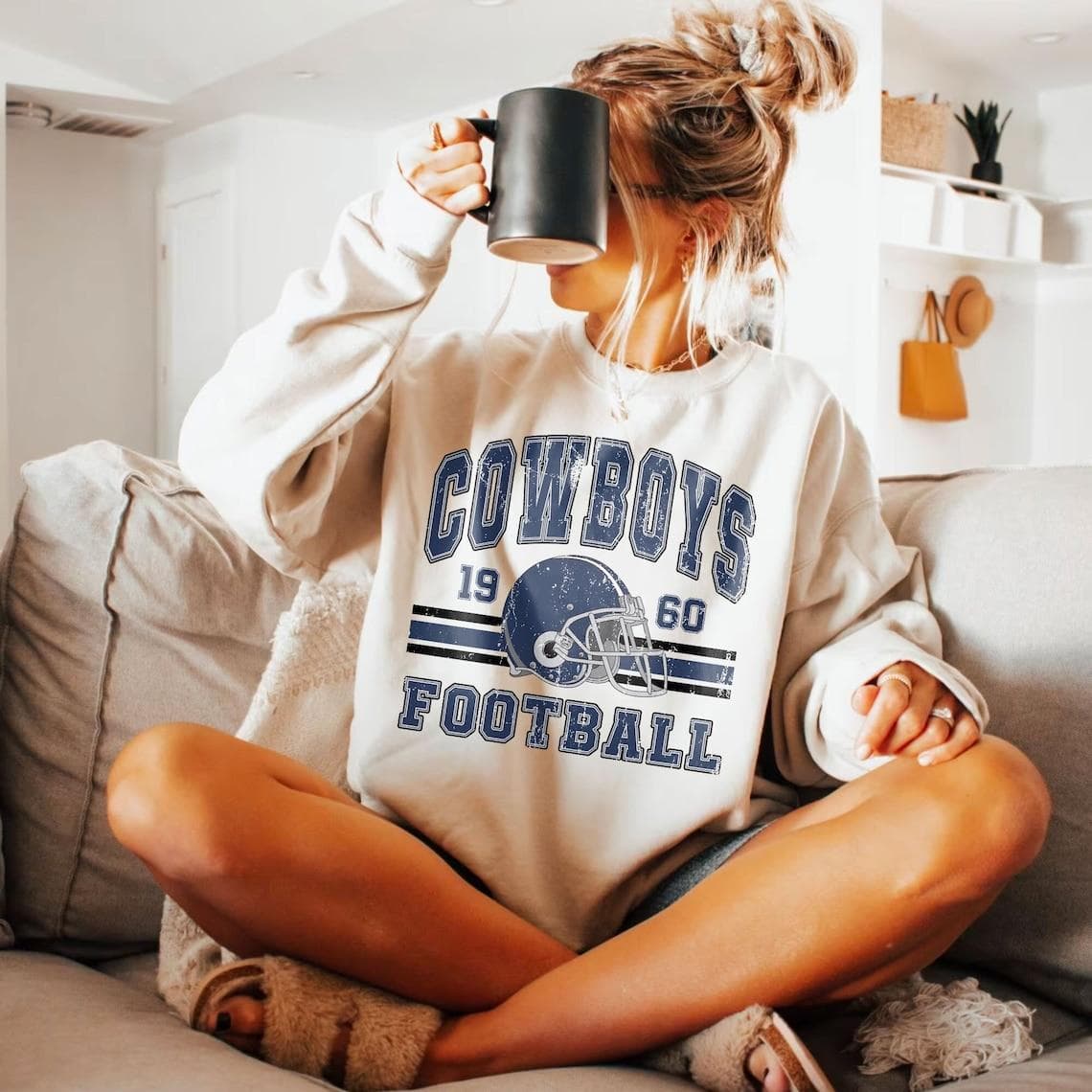 Vintage Football Sweatshirt, Shirt Retro Style 90s Vintage Unisex Crewneck, Graphic Tee Gift For Football Fan Sweatshirt, Hoodie, Comfort Colors – image 1, Dallas Cowboys Tee, cowboys shirt, cowboys tshirt, dallas cowboy shirt, dallas cowboys dress shirt, dallas cowboys football shirt, shirt dallas cowboys