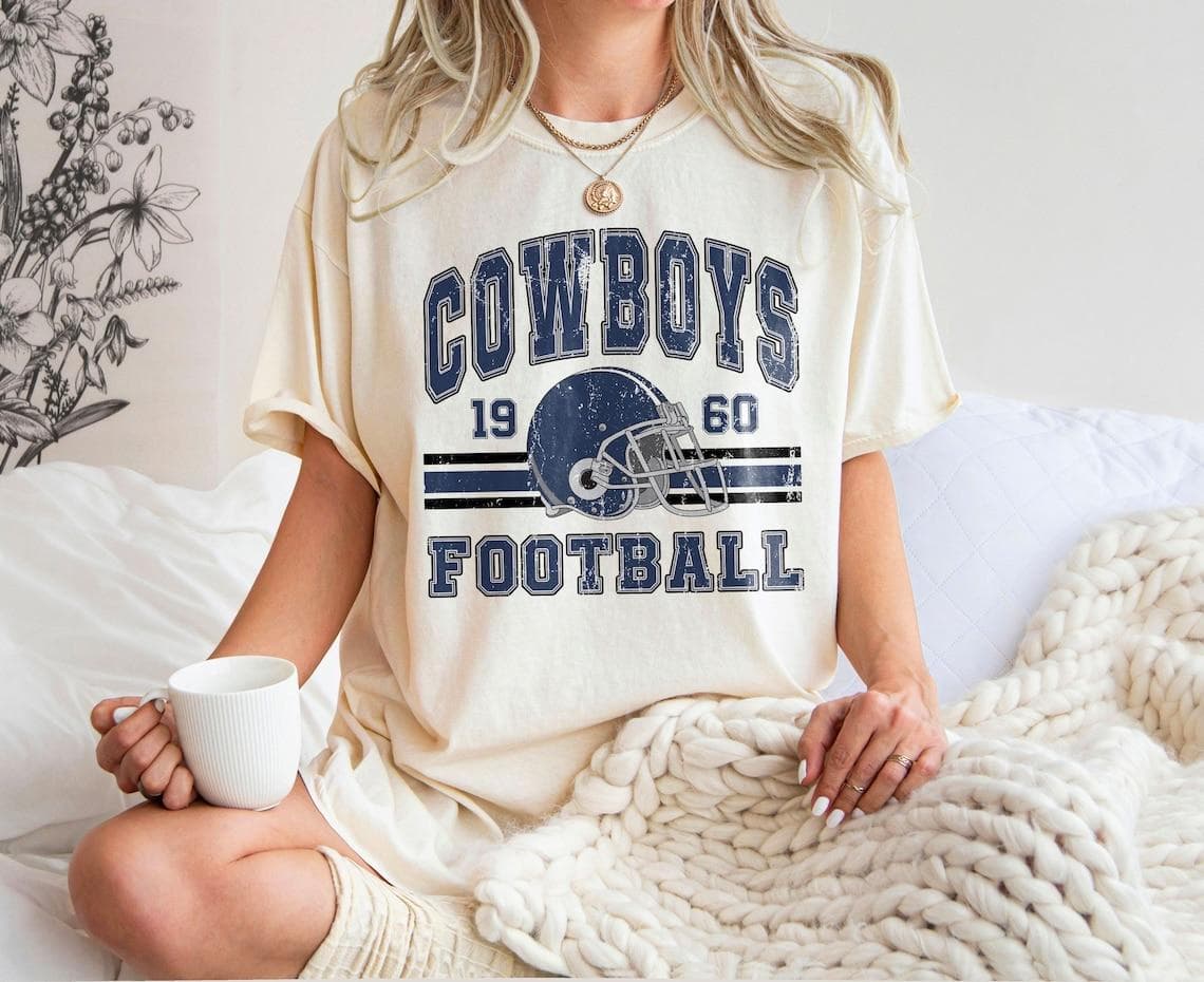 Vintage Football Sweatshirt, Shirt Retro Style 90s Vintage Unisex Crewneck, Graphic Tee Gift For Football Fan Sweatshirt, Hoodie, Comfort Colors – image 4, Dallas Cowboys Tee, cowboys shirt, cowboys tshirt, dallas cowboy shirt, dallas cowboys dress shirt, dallas cowboys football shirt, shirt dallas cowboys