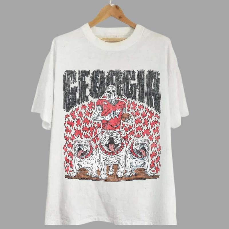Camiseta Vintage Georgia Bulldogs NCAA de Fútbol para Fan Unisex – image 1, Georgia Bulldogs Tee, georgia bulldogs shirt, georgia shirt, georgia bulldogs t shirt, georgia football t shirt, georgia bulldogs football t shirts, georgia football tee shirts