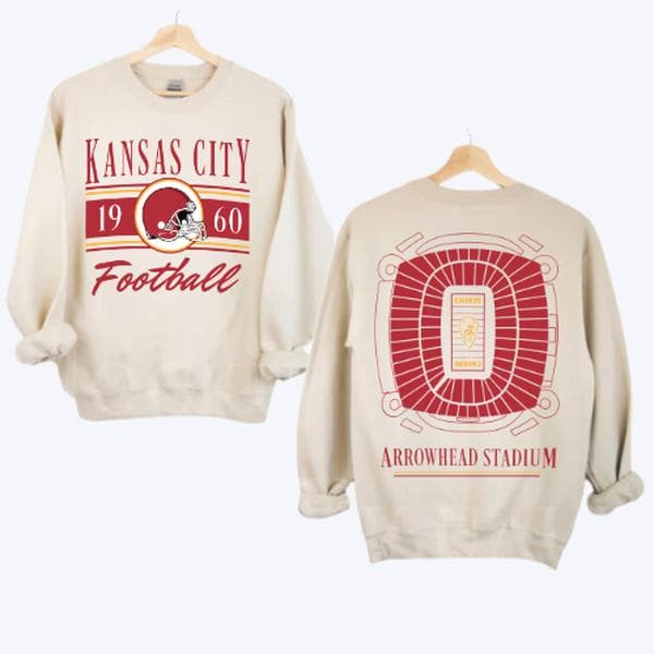 Vintage Kansas City Fútbol americano Two Side Camiseta, Arrowhead Stadium Kansas Fútbol americano Team Camiseta, Graphic Tee, , Unisex Tshirt, Sudadera, Sudadera con capucha – image 1, Kansas City Chiefs Tee, kansas chiefs merch, travis kelce shirt, travis kelce tshirt, kansas city chiefs sweatshirt, chiefs sweatshirts, kc chiefs sweatshirts