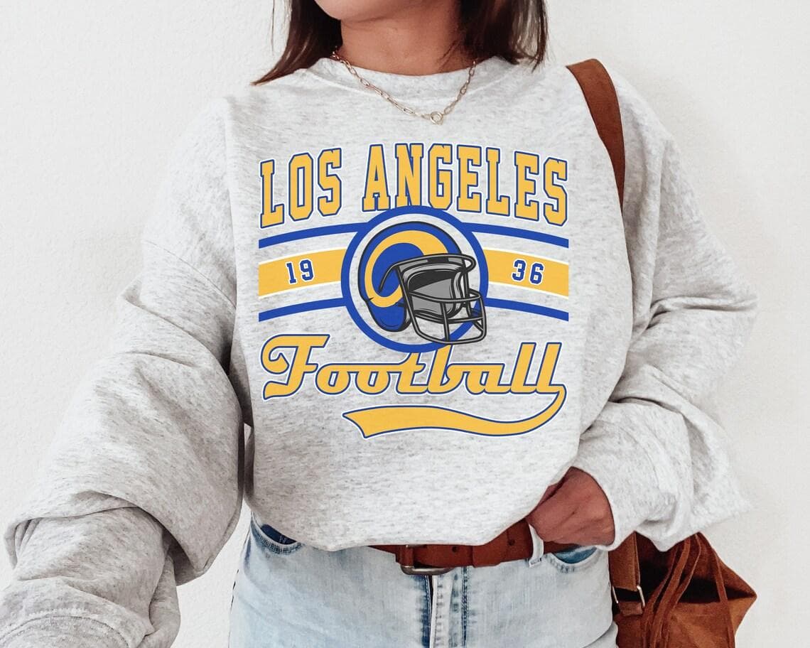 Sudadera vintage de Los Angeles, camiseta gráfica de fútbol, regalo para fan – image 1, LA Dodgers Tee, LA Dodgers Shirt, LA Dodgers Sweatshirt, LA Dodgers Hoodie, LA Dodgers Clothes