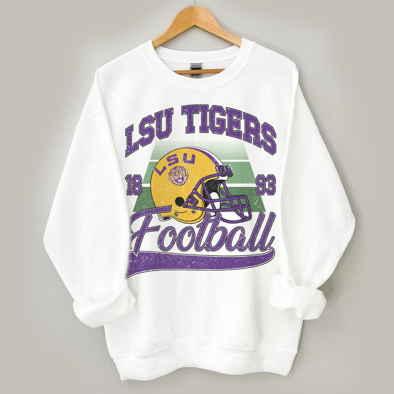 Sudadera Vintage LSU Tigers NCAA Football - Regalo Unisex Louisiana State – image 3, LSU Tigers Tee, LSU Tigers Merch, LSU Tigers Shirt, LSU Tigers Sweatshirt, LSU Tigers Hoodie, LSU Tigers Clothes