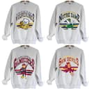 Vintage Mascota Universitaria Todos los Equipos NCAA Sudadera, Clásico Camiseta For Women and Men, Long Sleeve Raglan Hoodie 1 small thumbnail