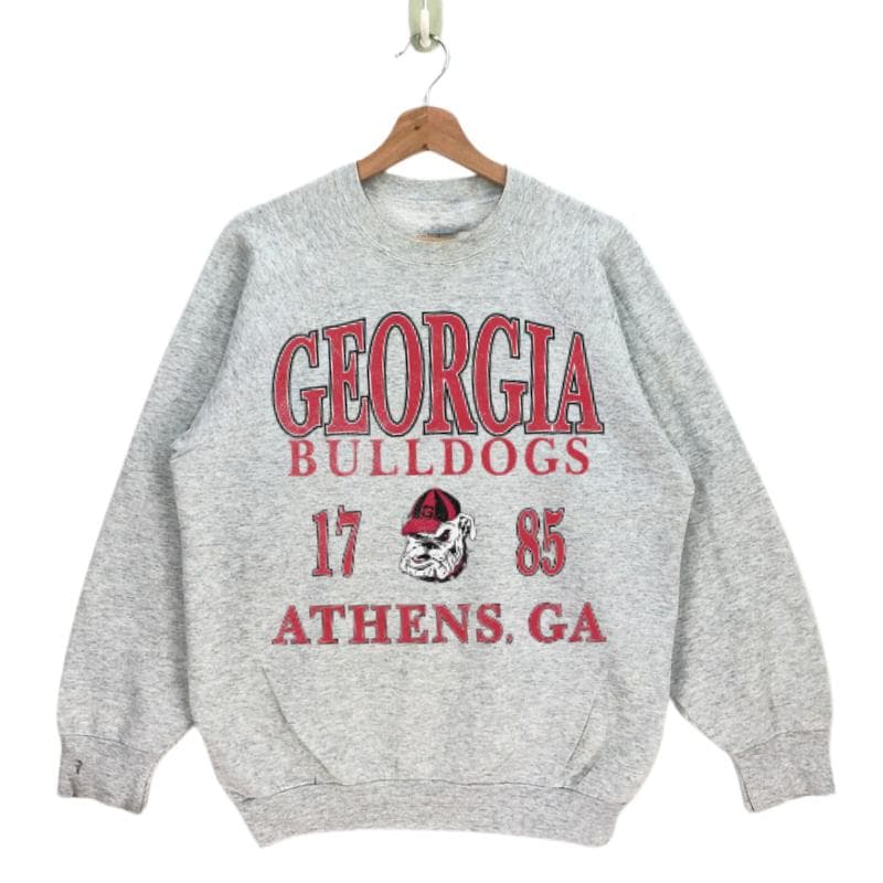 Vintage NCAA College Football Sweatshirt - Classic Cotton Pullover – image 3, Vintage College Tee, NCAA T-Shirt, Alabama Crimson Tide tshirt, Ohio State Buckeyes tshirt, Texas Longhorns tshirt, Georgia Bulldogs tshirt, Michigan Wolverines tshirt