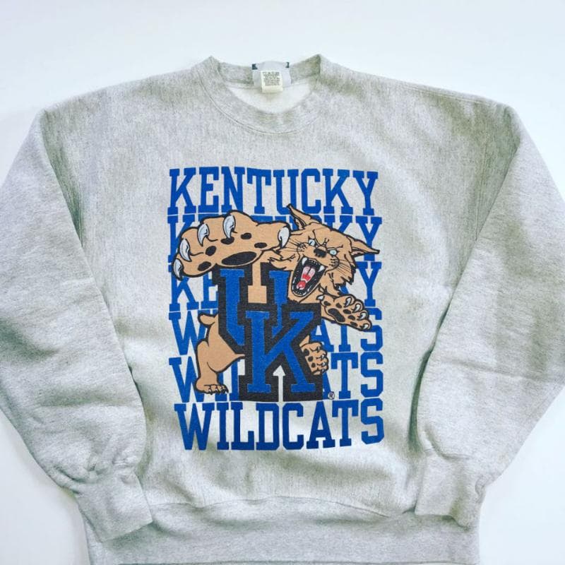 Sudadera Vintage NCAA Kentucky - Diseño Personalizado, Regalo Clásico – image 4, Kentucky Wildcats Tee, Kentucky Wildcats Merch, Kentucky Wildcats Shirt, Kentucky Wildcats Sweatshirt, Kentucky Wildcats Hoodie, Kentucky Wildcats Clothes