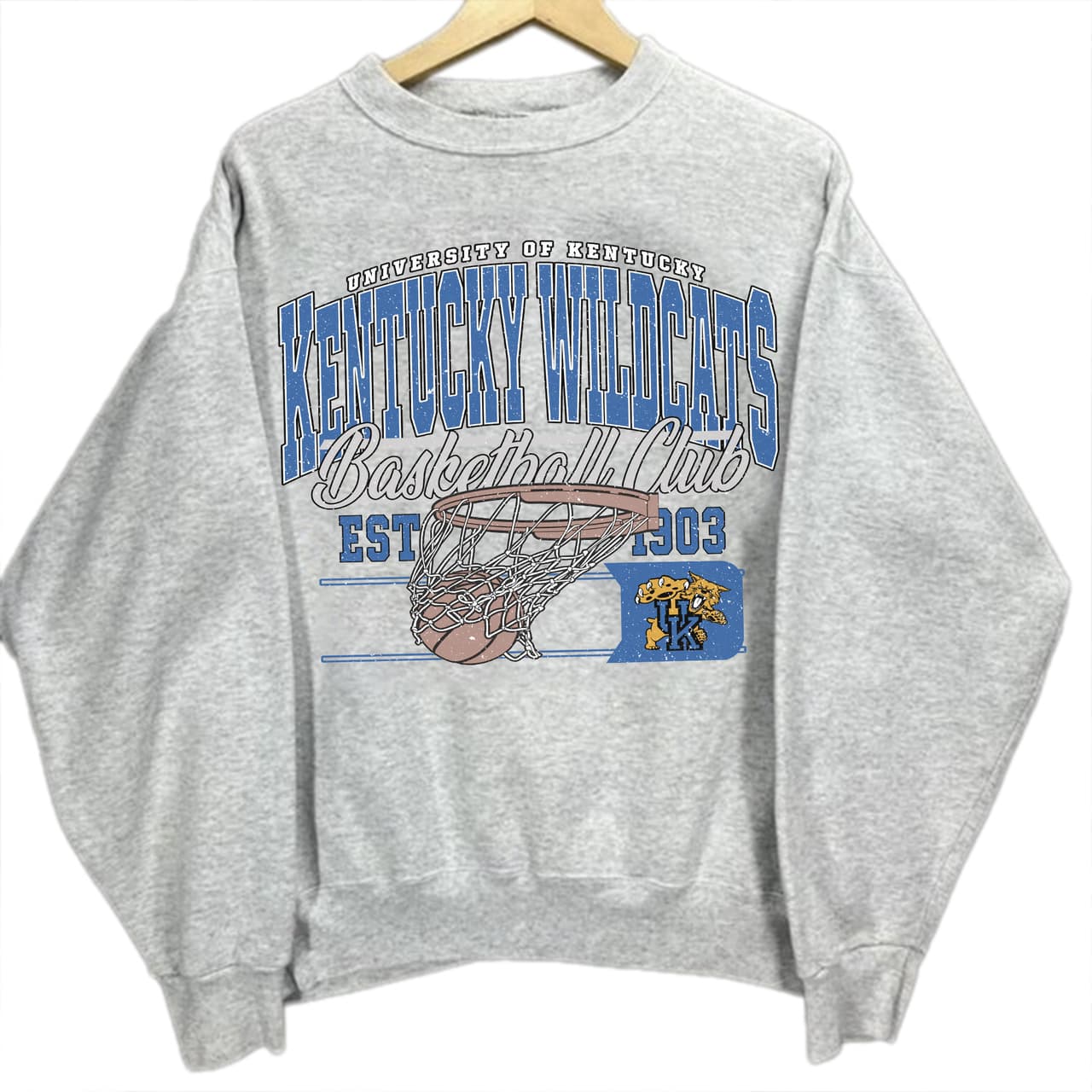 Vintage NCAA Kentucky Wildcats Men's Basketball Sweatshirt Fan – image 1, Kentucky Wildcats Tee, Kentucky Wildcats Merch, Kentucky Wildcats Shirt, Kentucky Wildcats Sweatshirt, Kentucky Wildcats Hoodie, Kentucky Wildcats Clothes