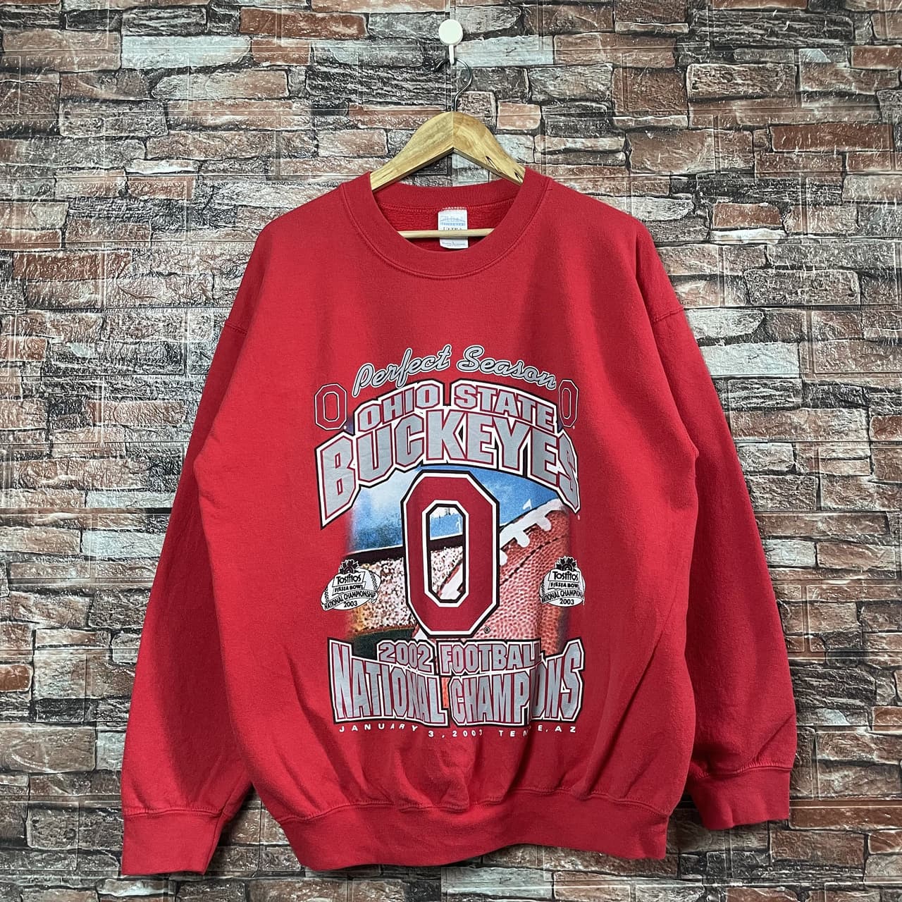 Sudadera Vintage NCAA Ohio State Buckeyes Campeones Cuello Redondo – image 1, Ohio State Buckeyes Tee, Ohio State Buckeyes Merch, Ohio State Buckeyes Shirt, Ohio State Buckeyes Sweatshirt, Ohio State Buckeyes Hoodie, Ohio State Buckeyes Clothes
