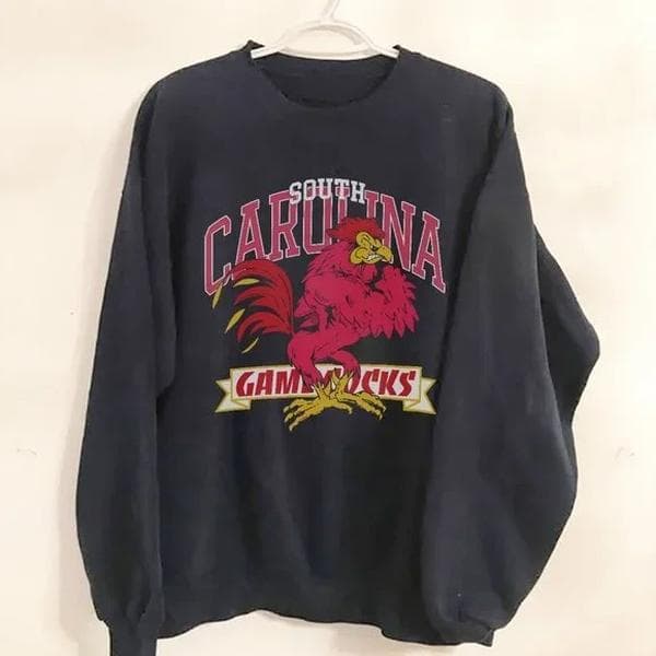 Vintage NCAA South Carolina Gamecocks Sudadera para Fans, Hombres y Mujeres – image 1, South Carolina Gamecocks Tee, South Carolina Gamecocks Merch, South Carolina Gamecocks Shirt, South Carolina Gamecocks Sweatshirt, South Carolina Gamecocks Hoodie, South Carolina Gamecocks Clothes