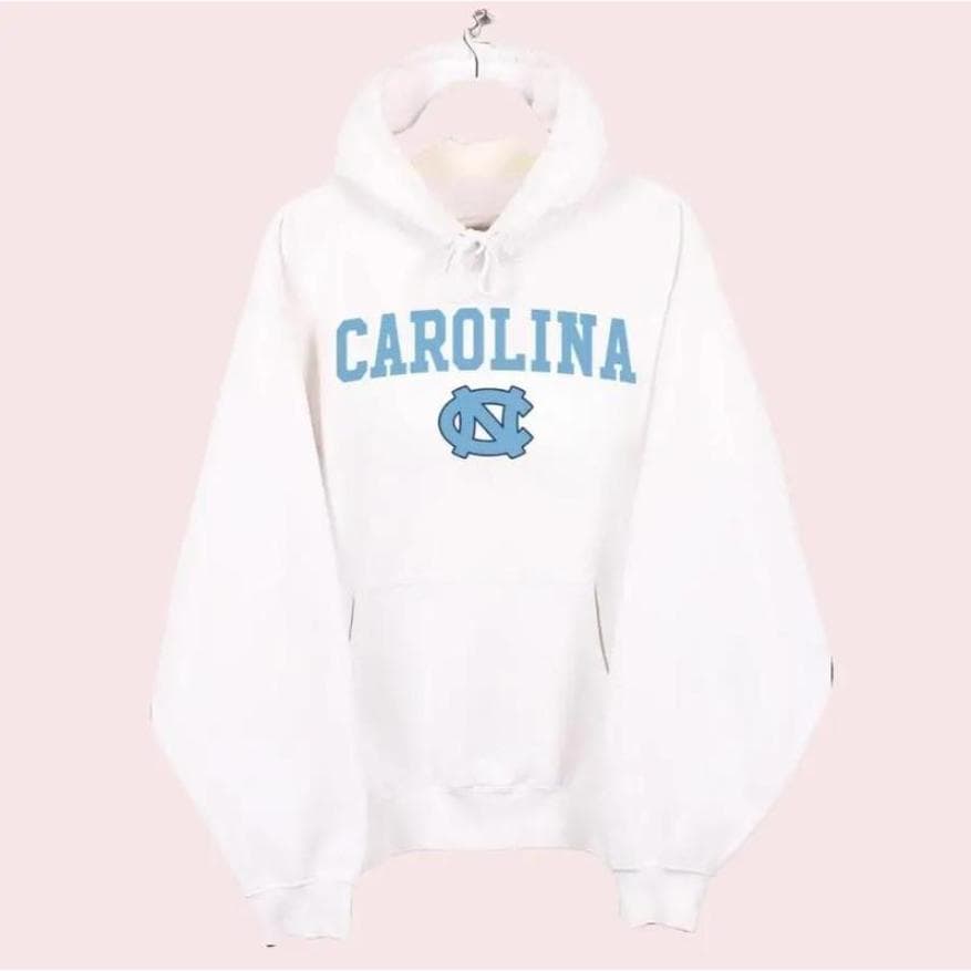 Vintage North Carolina Tar Heels Sudadera con Capucha y Cuello Redondo Retro – image 1, North Carolina Tar Heels Tee, North Carolina Tar Heels Merch, North Carolina Tar Heels Shirt, North Carolina Tar Heels Sweatshirt, North Carolina Tar Heels Hoodie, North Carolina Tar Heels Clothes