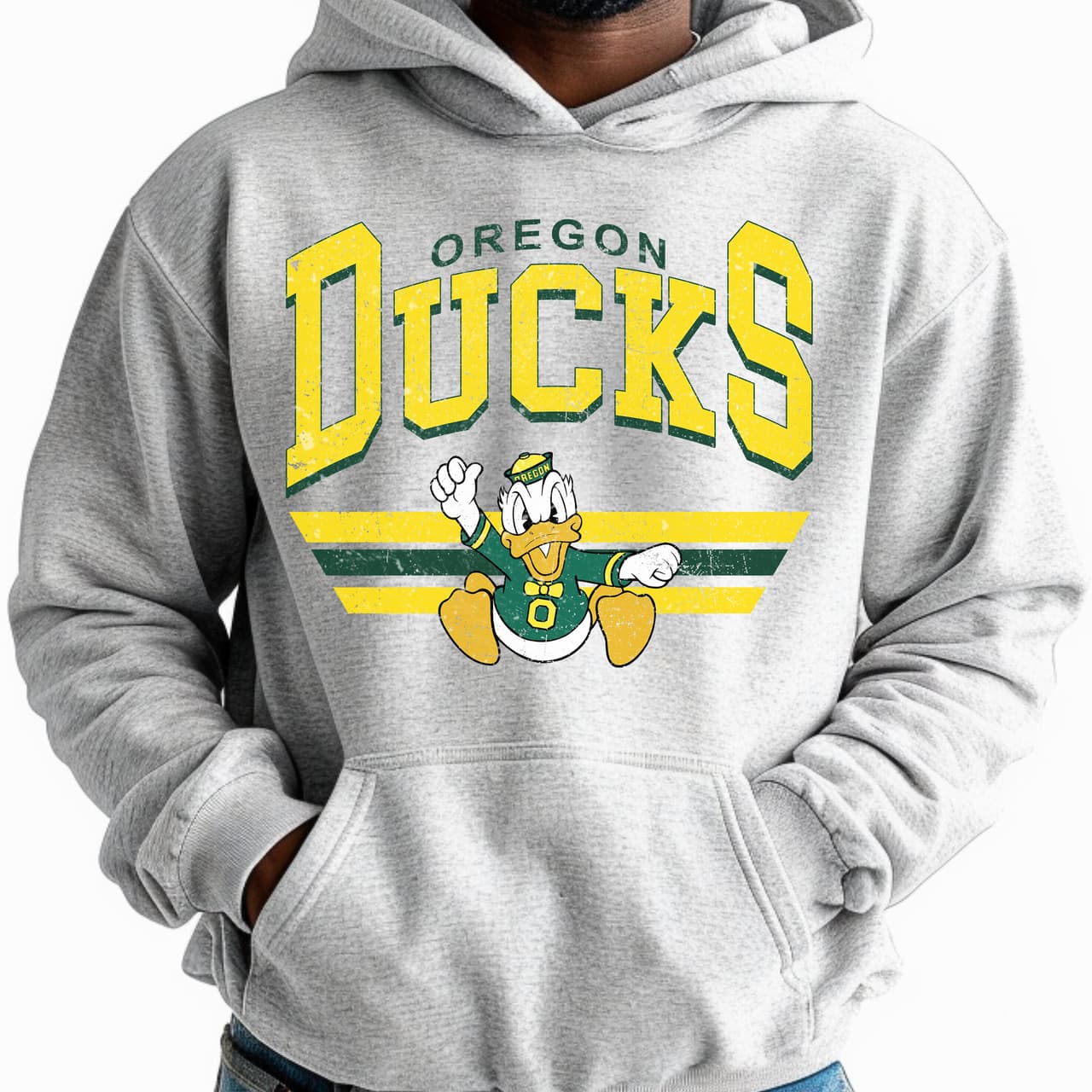 Sudadera Vintage Oregon Ducks NCAA Fútbol - Regalo Unisex Fan – image 1, Oregon Ducks Tee, oregon ducks sweatshirt, oregon ducks football sweatshirt, oregon ducks shirt, oregon ducks football t shirts, oregon football t shirt, mens oregon ducks t shirt