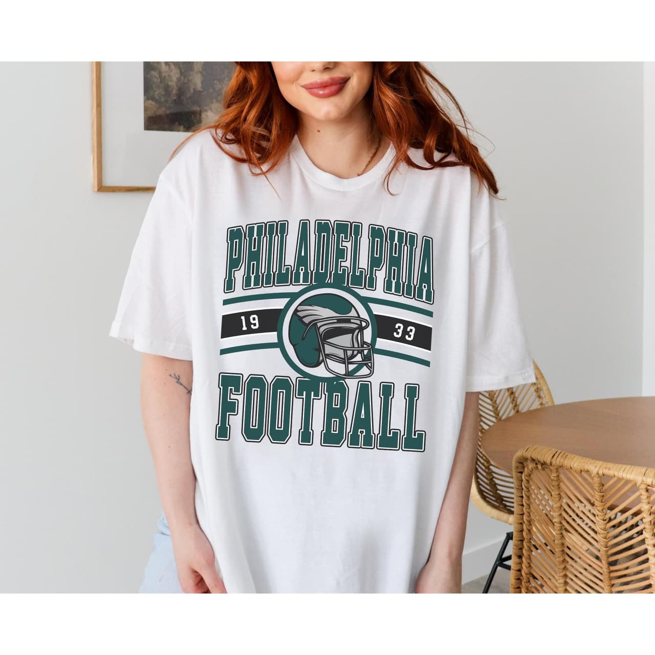 Vintage Retro Philadelphia Eagles Football Crewneck T-Shirt & Sweatshirt – image 4, Philadelphia Eagles Tee, jalen hurts shirsey, philadelphia eagles merch, eagles sweatshirt, philadelphia eagles sweatshirt, eagles hooded sweatshirt, eagles shirt