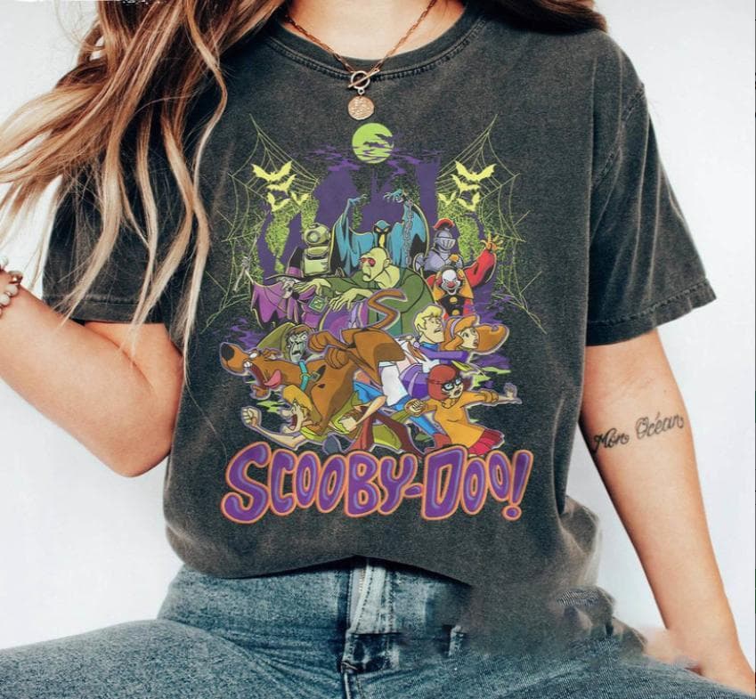 Vintage Scary Scooby Doo Halloween Shirt, Retro 90s Spooky Tee & Hoodie – image 1, Scooby Doo Tee, Scooby Doo Merch, Scooby Doo Shirt, Scooby Doo Sweatshirt, Scooby Doo Hoodie, Scooby Doo Clothes